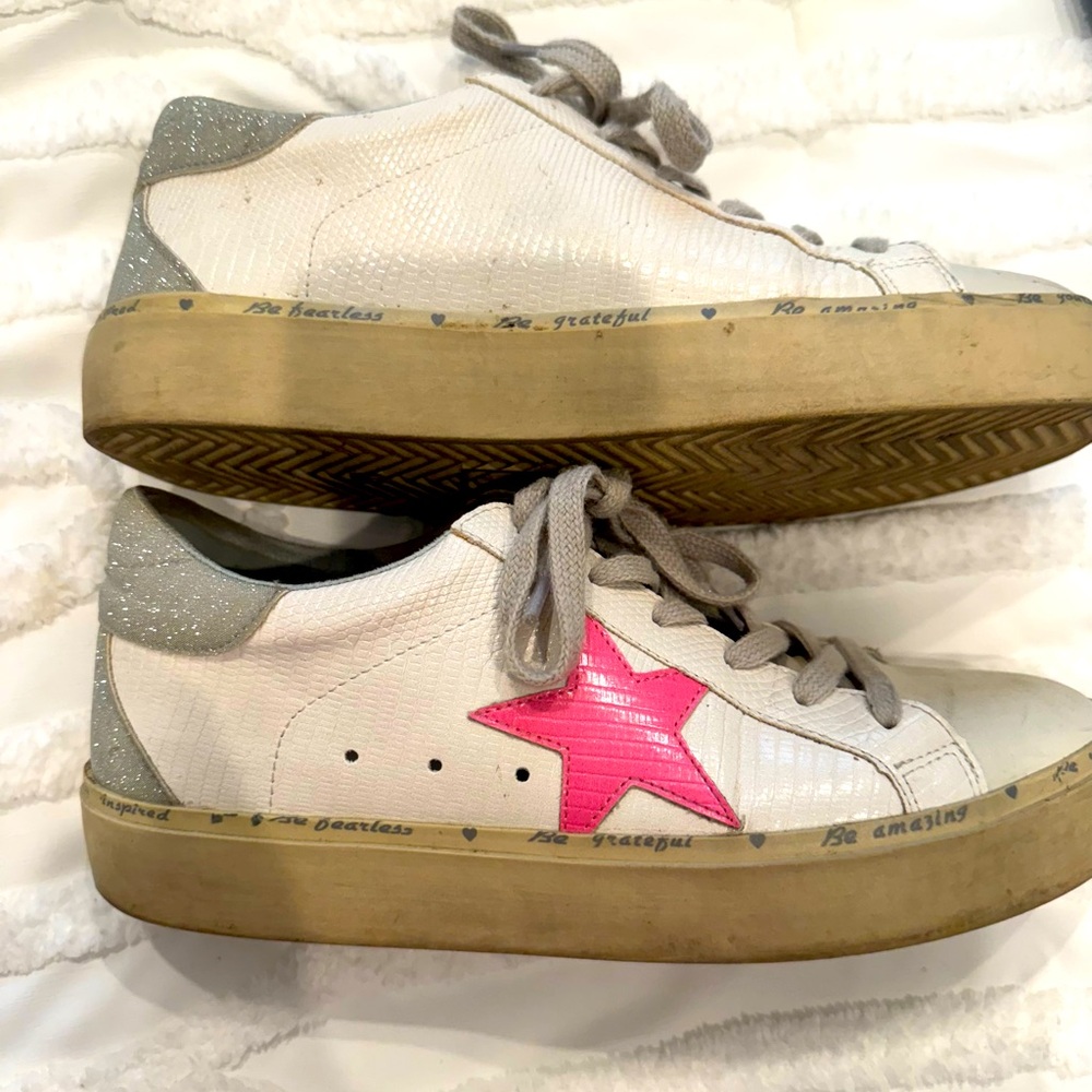 SHU Shop white and pink tennis shoe. Size 9